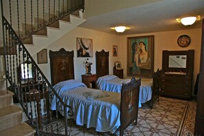 Quadruple Room Giugetta | Minibar, soundproofing, free WiFi, bed sheets - B&B La Ginestra (Sciacca)