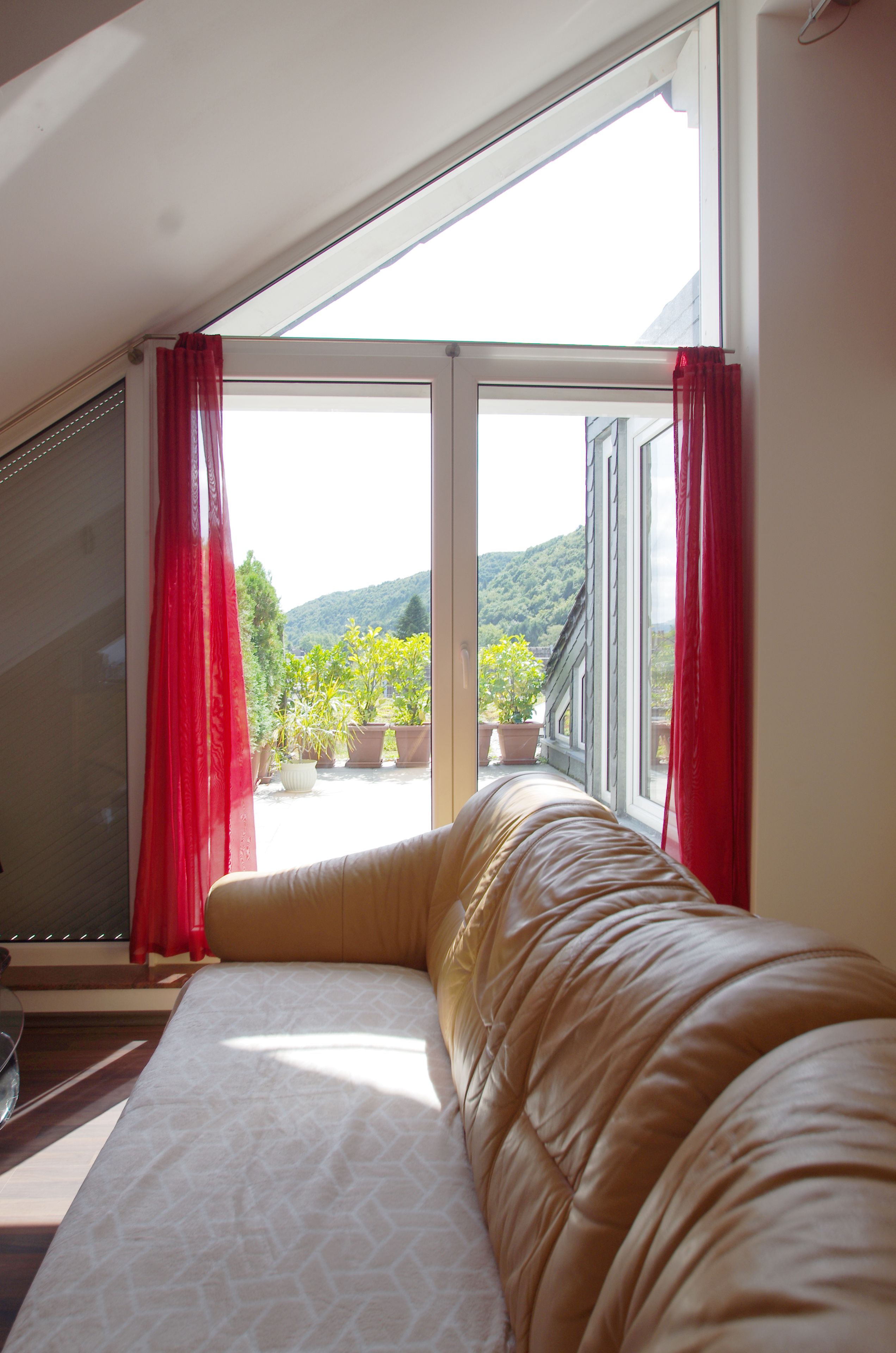 Comfort Penthouse (Alexandra, excl. 120 € cleaning fee) | 1 bedroom, blackout curtains, soundproofing, iron/ironing board