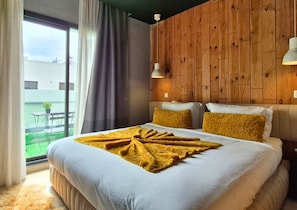 Executive Suite | Premium bedding, minibar, in-room safe, individually decorated - Suite Loc Suite & Spa (Casablanca)