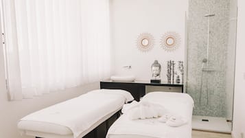 Espace de soins pour les couples, hammam, soins corporels