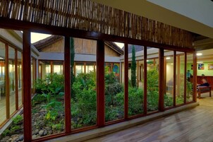 Televisión de pantalla plana