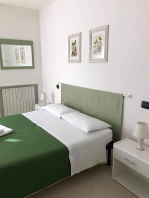 Daunenbettdecken, Betten mit Memory-Foam-Matratzen