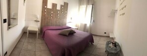 Doppel- oder Zweibettzimmer | 1 Schlafzimmer, hochwertige Bettwaren, kostenloses WLAN
