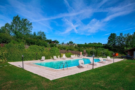 Seasonal outdoor pool