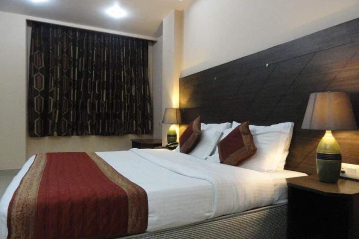 Bureau, lit dâappoint (supplĂ©ment), accĂšs au Wi-Fi (inclus)