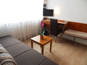Flat-screen TV - Hotel Linnert (Weiterstadt)