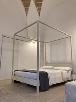 Quarto casal ou duplo | Roupas de cama premium, frigobar (abastecido com itens grátis)