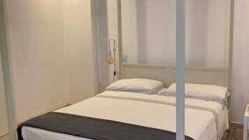 Hochwertige Bettwaren, kostenlose Minibar, schallisolierte Zimmer