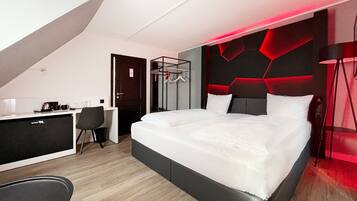 Habitación doble | Artículos del minibar gratis y caja de seguridad en la habitación