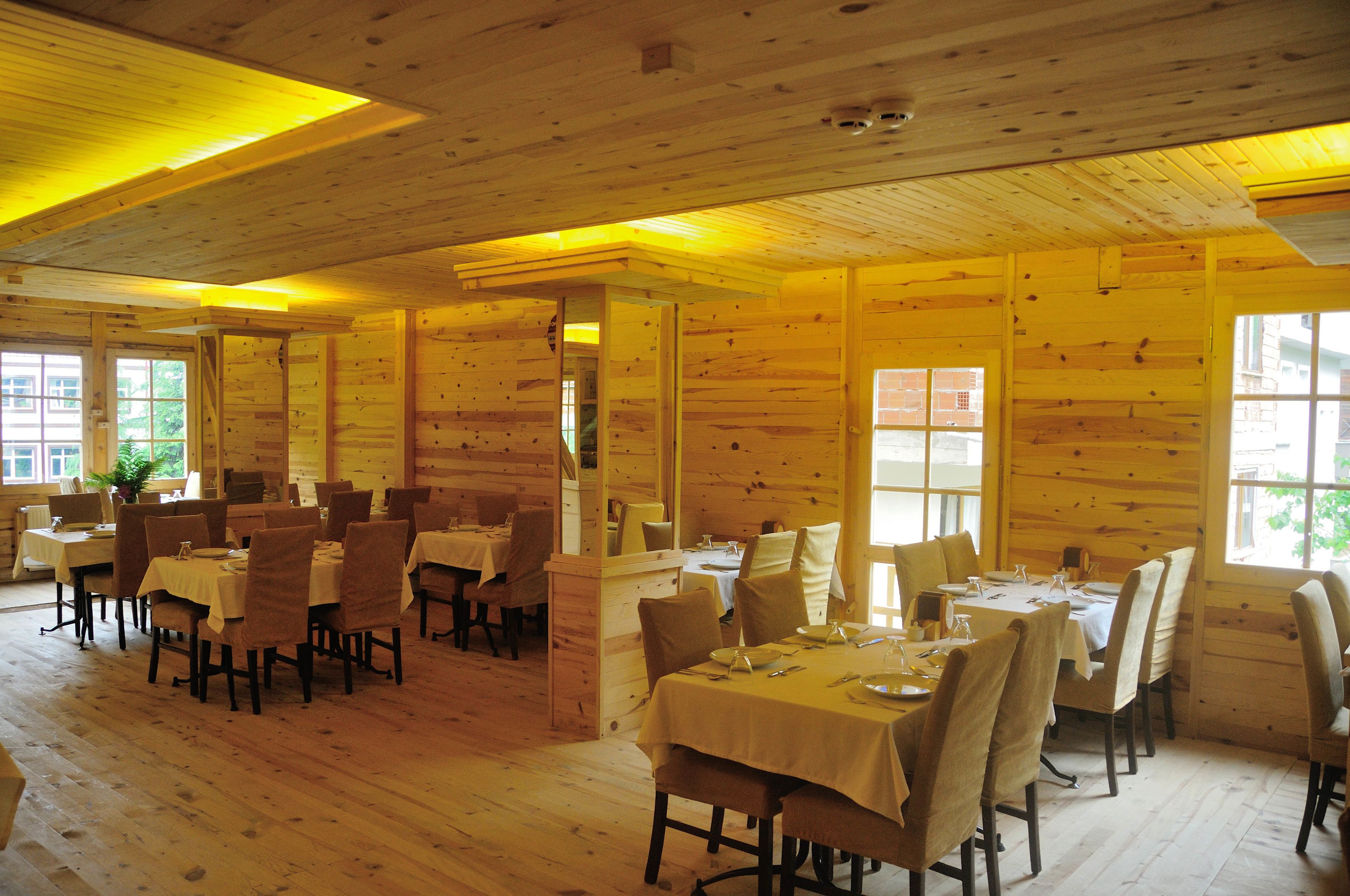 breakfast, lunch, dinner served; local cuisine