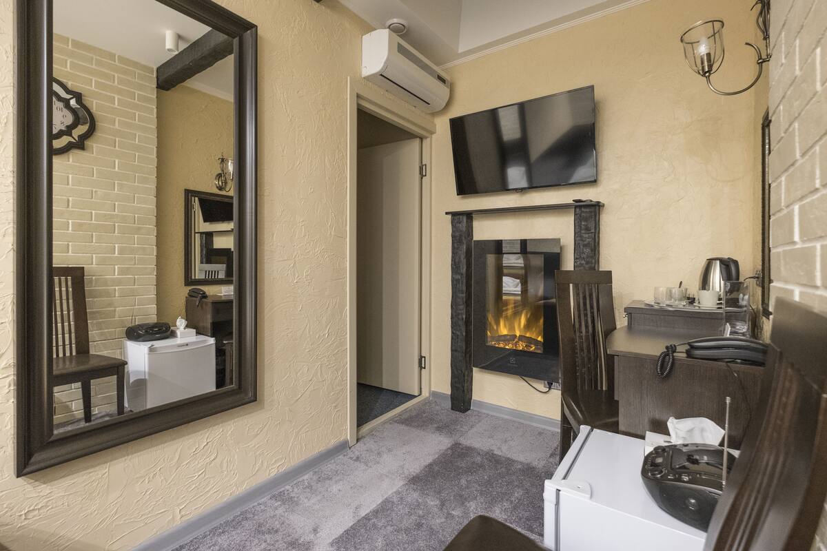 Junior Suite, Fireplace
