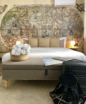 Down duvets, individually decorated, individually furnished, desk - Francis B&B Superior (Trieste)