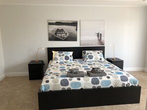 House, Multiple Beds