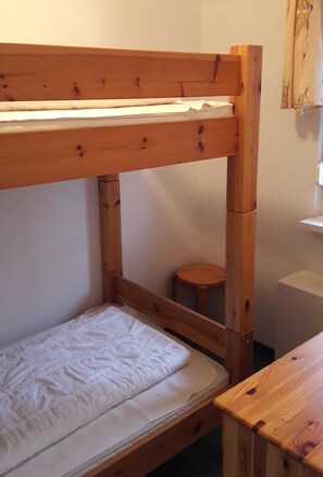 2 bedrooms, WiFi