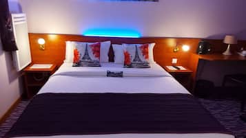 In-room safe, individually decorated, individually furnished, desk