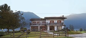 Front of property - Agriturismo La Campagnola (Gordona)