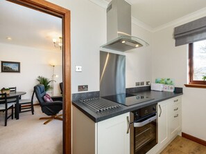 Appartamento, 3 letti singoli | Cucina privata | Frigorifero, microonde, forno, piano cottura