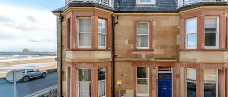 Apartment, Multiple Beds | Front of property