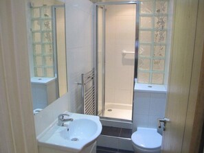 House | Bathroom