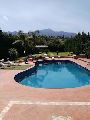 Outdoor pool, pool loungers