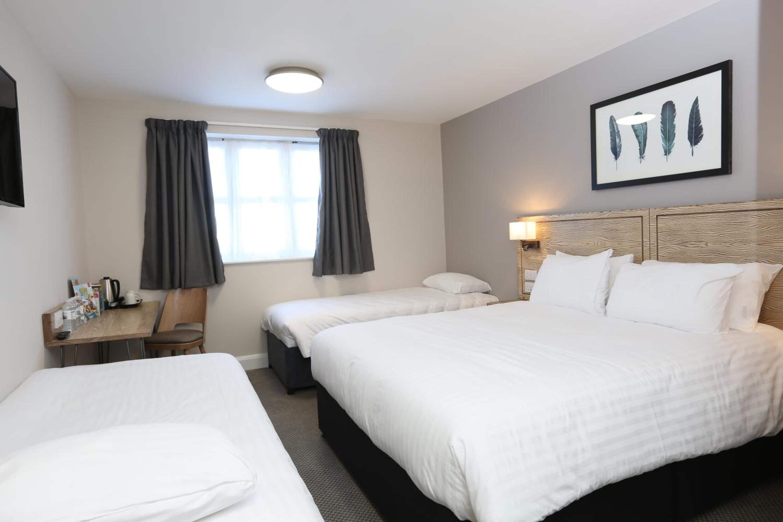 family room | desk, iron/ironing board, free wifi, bed sheets