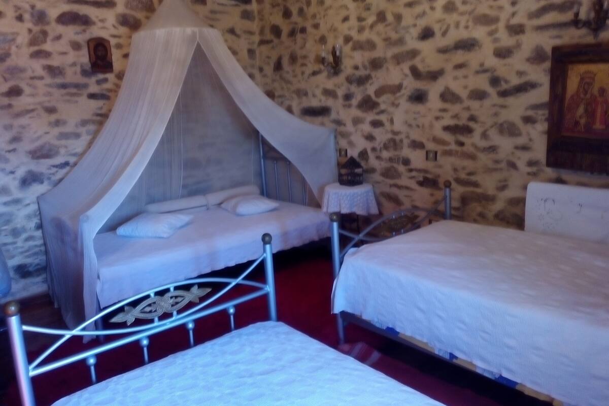 House, 2 Bedrooms, Smoking, Bay View | Lobby