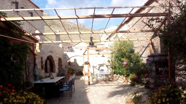 Courtyard - Mani Dere Tower Home (West Mani)