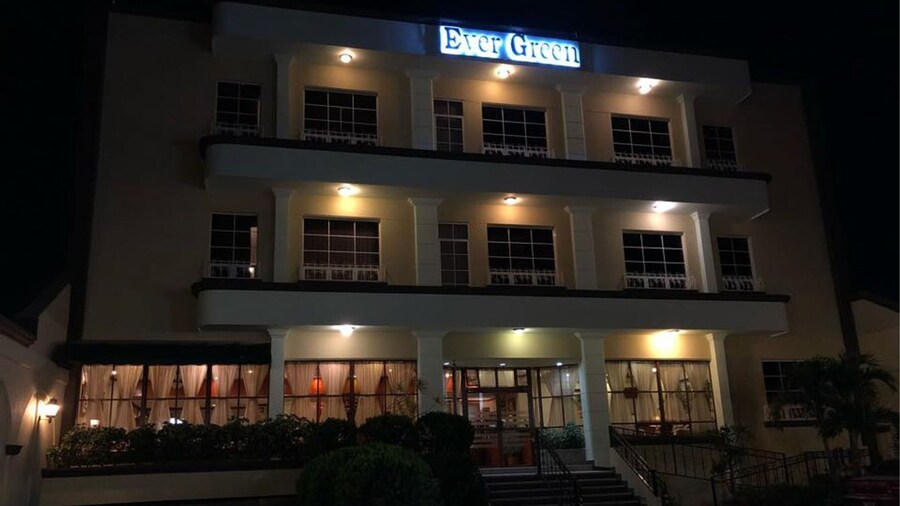 Ever Green Hotel