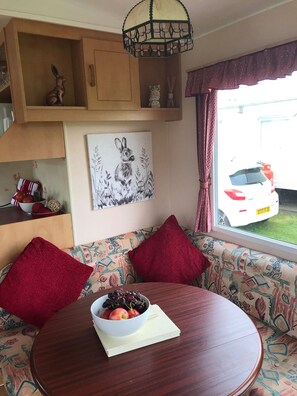 Mountain View 2 Caravan | Living area | Flat-screen TV, DVD player - Mountain View 2 (Talybont)