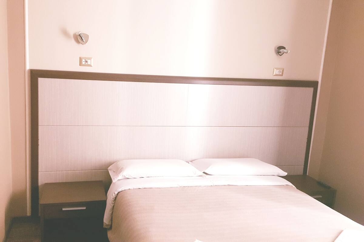 책상, 무료 WiFi
