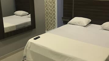 华丽双人房, 1 张大床, 冰箱 | 特色装修、特色家居、免费 WiFi、床单