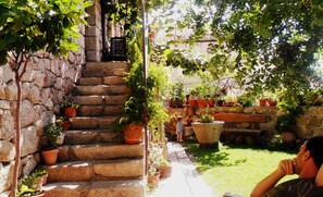 Property grounds - Posada La Gatera (Pedro Bernardo)