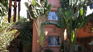 Terrace/patio - Ariandro Guest House (Antananarivo)