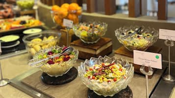 Daily buffet breakfast for a fee