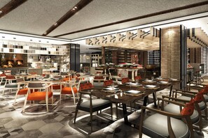 3 restaurants; s'hi serveixen esmorzars, dinars i sopars