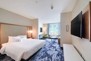 Desk, iron/ironing board, cribs/infant beds, rollaway beds - Fairfield Inn & Suites by Marriott Dallas Cedar Hill (Cedar Hill)