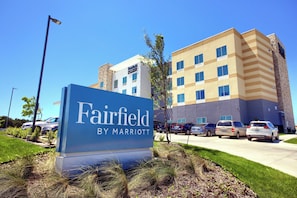Exterior - Fairfield Inn & Suites by Marriott Dallas Cedar Hill (Cedar Hill)