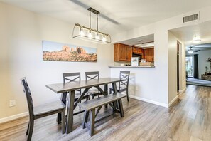 Dining - Mtn Views + Hot Tub Access: Sedona Golf Retreat! (Sedona)