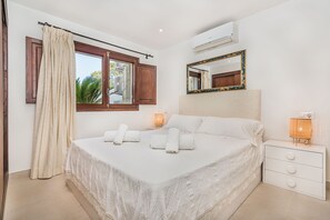 3 chambres, fer et planche Ă repasser, Wi-Fi gratuit, draps fournis