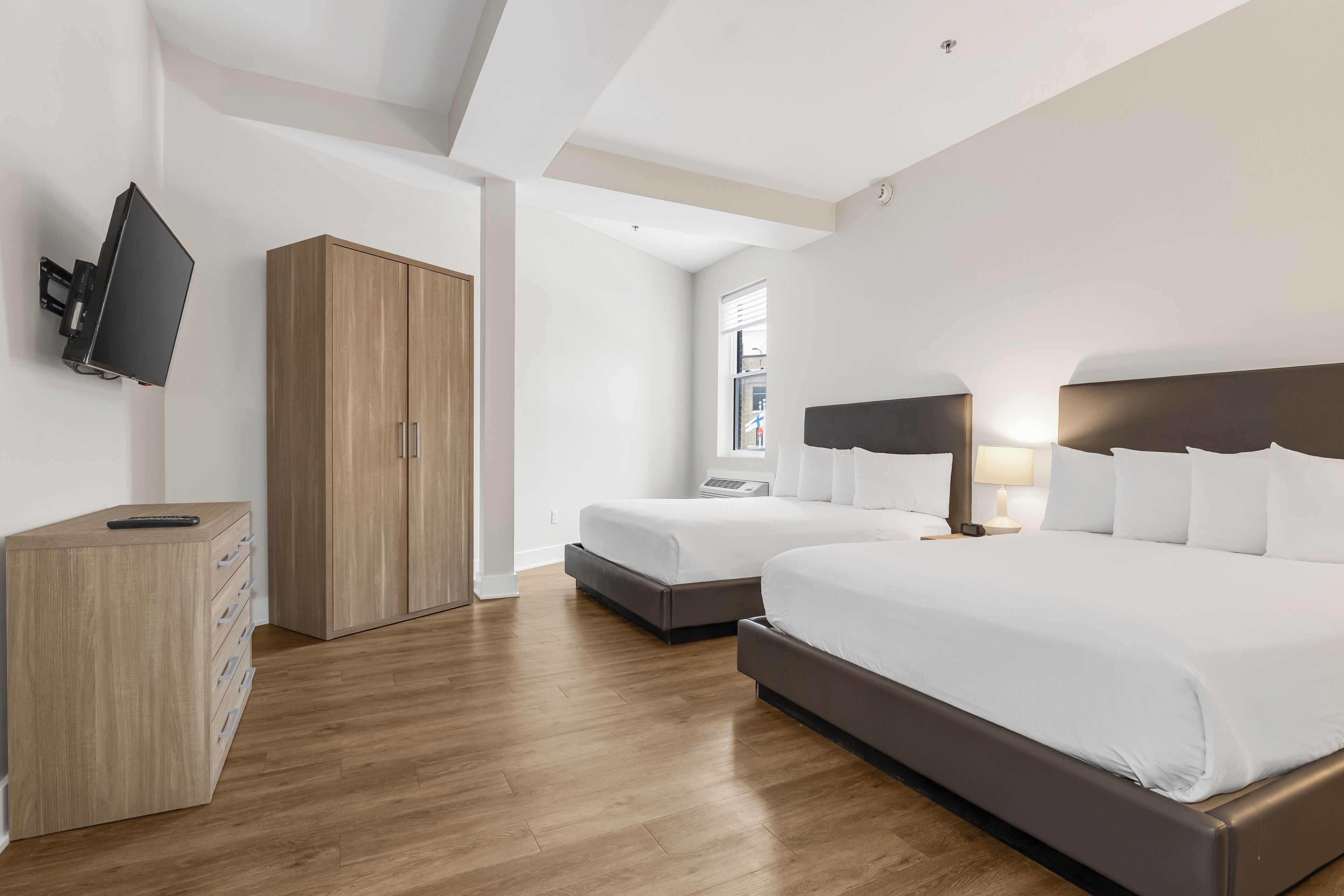 1 bedroom, premium bedding, individually decorated