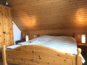 2 Schlafzimmer, WLAN, Bettwäsche