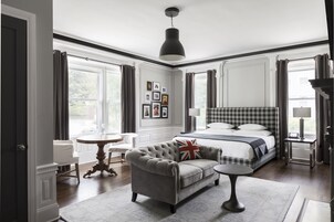 特色客房, 1 张特大床, 无烟房 | 高档床上用品、客房内保险箱、特色装修、特色家居