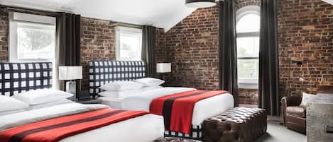 Signature suite, niet-roken | Luxe beddengoed, een kluis op de kamer, individueel gedecoreerd