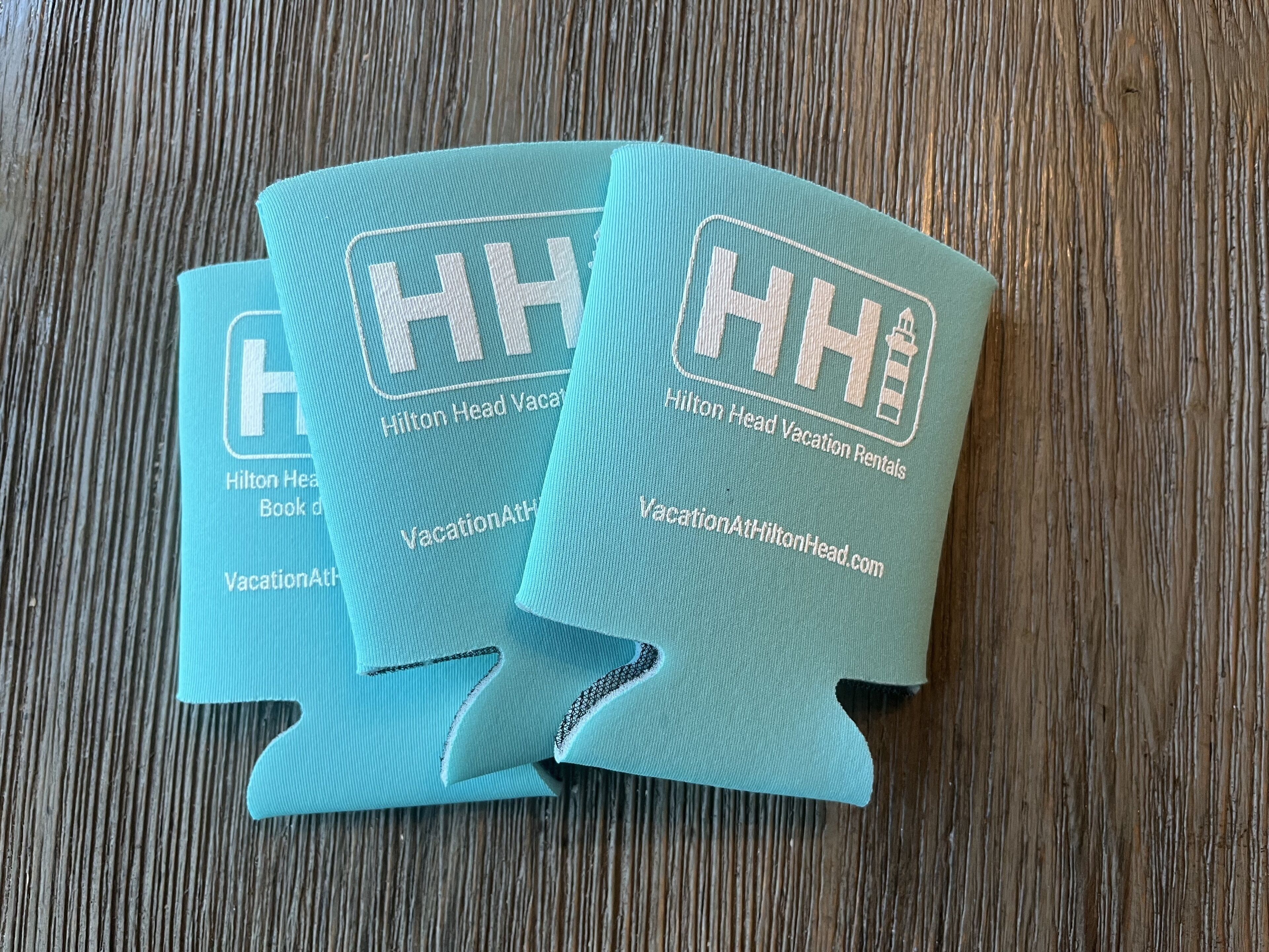 Drei gefaltete Broschüren für Hilton Head Vacation Rentals.