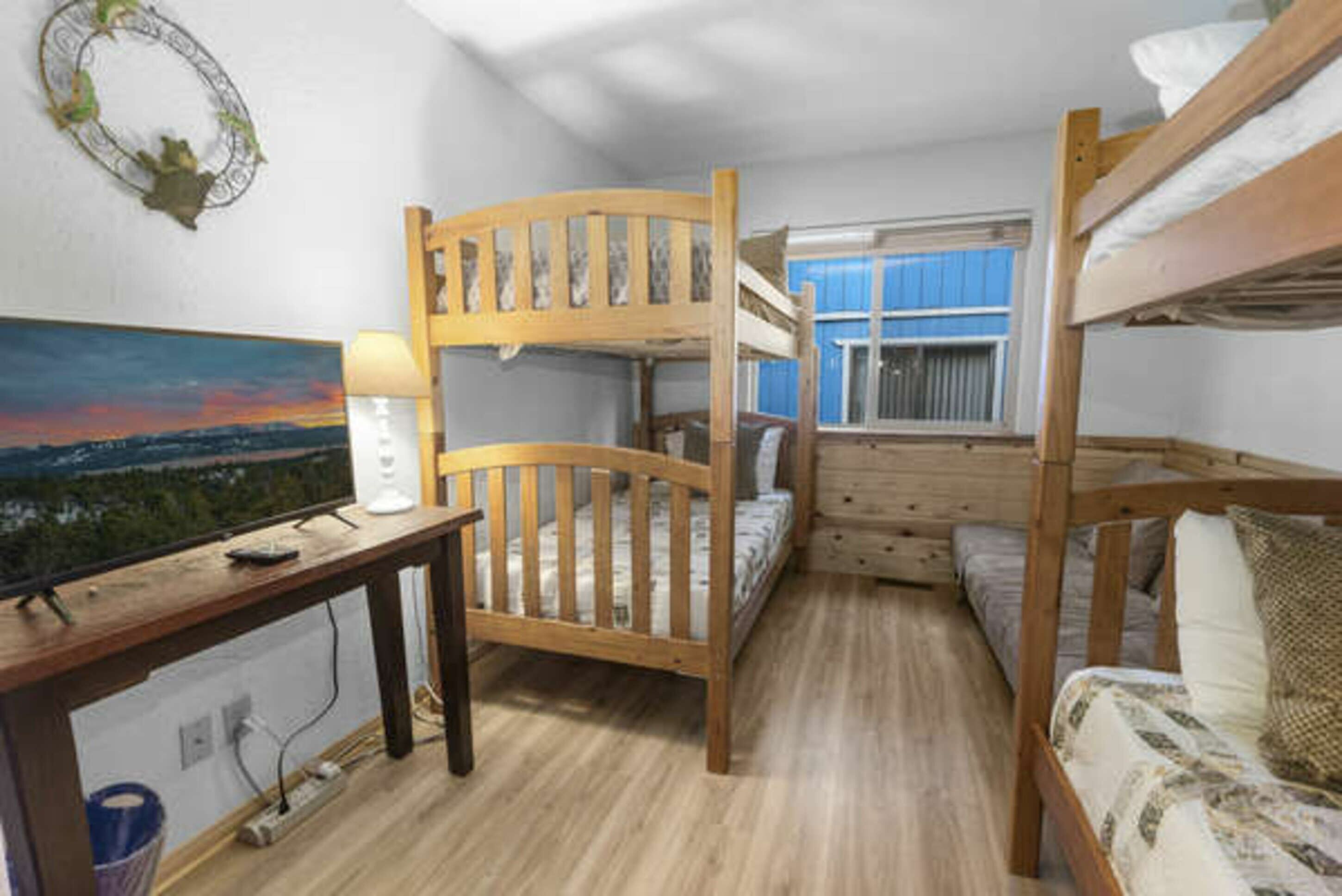 Kabin, Beberapa Tempat Tidur, kamar mandi pribadi (3 Bedrooms) | 3 kamar tidur, Wi-Fi gratis, dan didekorasi berbeda-beda