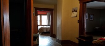 Familj Country home redo för en tillflyktsort i östra S Dak. Jakt och fiske nära.