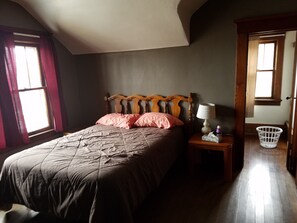 Bügeleisen/Bügelbrett, WLAN, Bettwäsche