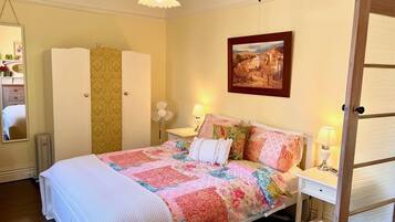 2 chambres, fer et planche Ă repasser, lit parapluie, Wi-Fi gratuit