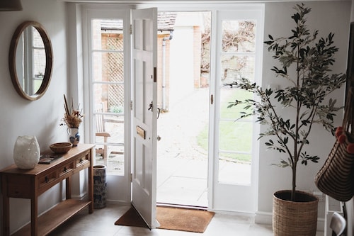 Glebe House - a beautiful country home