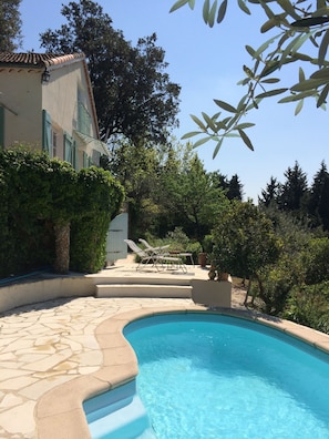 Piscine extérieure